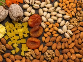 Anti-Aging Dry Fruits चेहरे पर नहीं दिखेंगी झुर्रियां, बुढ़ापा भी रहेगा दूर बस रोजाना सुबह खाना होगा यह सूखा मेवा